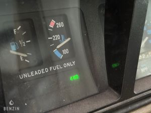 Jeep SJ Grand Wagoneer - 1987