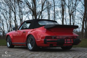 Porsche 911 type G Carrera 3.2 Cabriolet Turbo Look - 1985