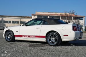 Ford Mustang GT cabriolet Manual - 2005