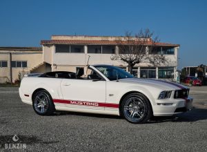 Ford Mustang GT cabriolet Manual - 2005