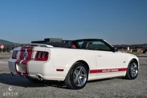Ford Mustang GT cabriolet Manual - 2005