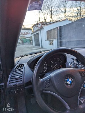 BMW 125i cabriolet e88 - 2008*Flash