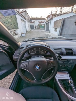 BMW 125i cabriolet e88 - 2008*Flash