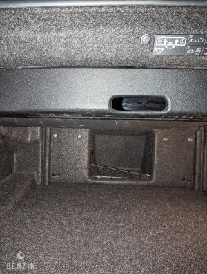 BMW 125i cabriolet e88 - 2008*Flash