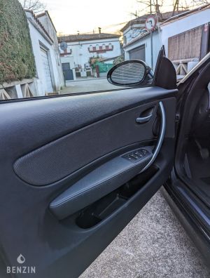 BMW 125i cabriolet e88 - 2008*Flash