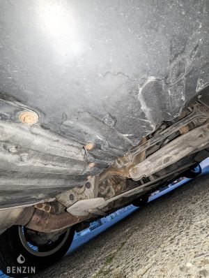 BMW 125i cabriolet e88 - 2008*Flash