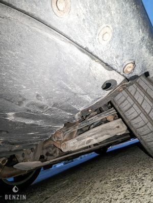 BMW 125i cabriolet e88 - 2008*Flash