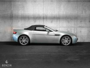 Aston Martin V8 Vantage Roadster - 2008