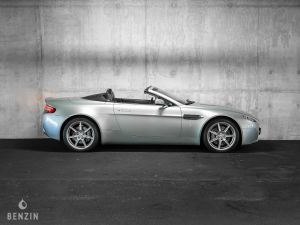 Aston Martin V8 Vantage Roadster - 2008