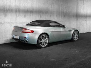 Aston Martin V8 Vantage Roadster - 2008