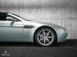 Aston Martin V8 Vantage Roadster - 2008