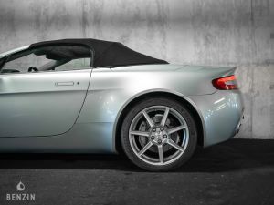 Aston Martin V8 Vantage Roadster - 2008