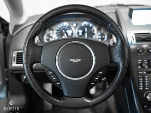 Aston Martin V8 Vantage Roadster - 2008