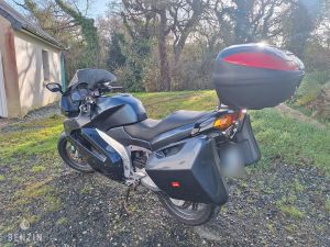 Aprilia Futura RST 1000 - 2001