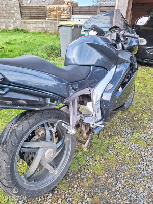 Aprilia Futura RST 1000 - 2001