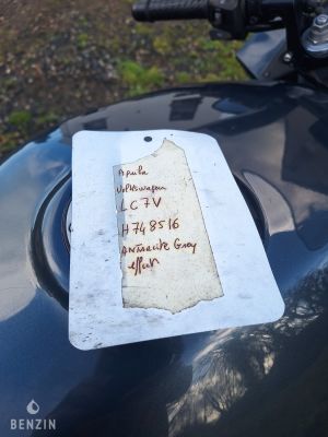 Aprilia Futura RST 1000 - 2001