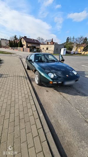 Porsche 928 S - 1983