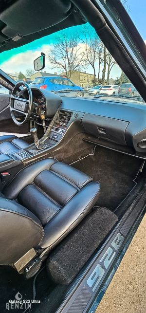 Porsche 928 S - 1983