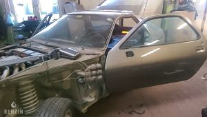 Porsche 928 S - 1983