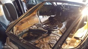 Porsche 928 S - 1983