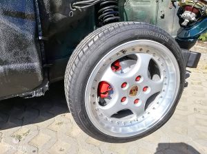 Porsche 928 S - 1983