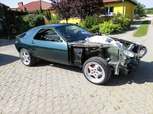 Porsche 928 S - 1983