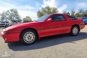 Toyota Supra 3.0i - 1988