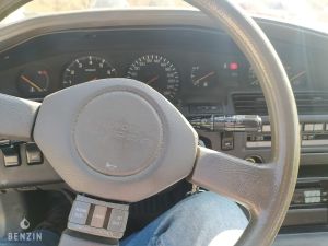 Toyota Supra 3.0i - 1988