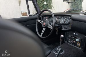 MG B - 1970