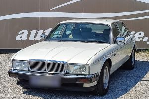 Jaguar XJ40 Daimler 3.6 - 1989