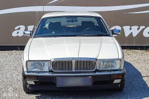 Jaguar XJ40 Daimler 3.6 - 1989