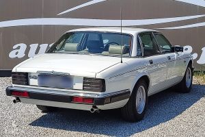 Jaguar XJ40 Daimler 3.6 - 1989
