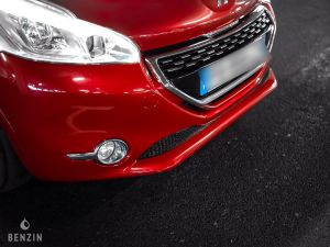 Peugeot 208 GTI - 2015