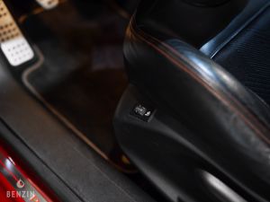 Peugeot 208 GTI - 2015