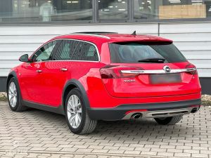 Opel Insignia Country Turbo 4x4 - 2014