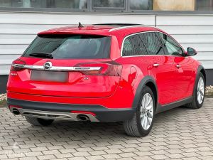 Opel Insignia Country Turbo 4x4 - 2014