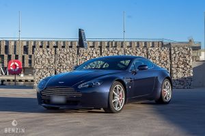 Aston Martin V8 Vantage Manual - 2006