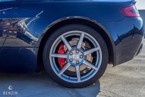 Aston Martin V8 Vantage Manual - 2006