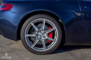 Aston Martin V8 Vantage Manual - 2006