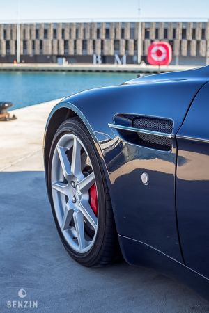 Aston Martin V8 Vantage Manual - 2006