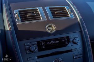 Aston Martin V8 Vantage Manual - 2006