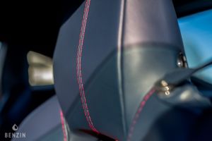 Aston Martin V8 Vantage Manual - 2006