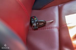 Aston Martin V8 Vantage Manual - 2006