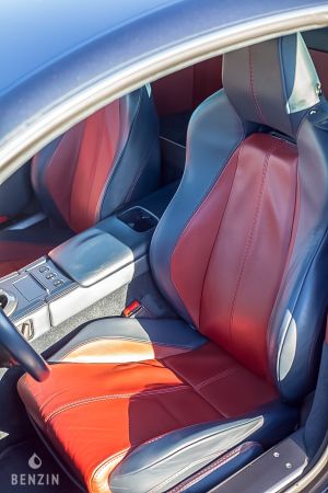 Aston Martin V8 Vantage Manual - 2006