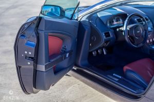 Aston Martin V8 Vantage Manual - 2006