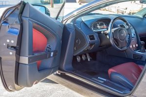 Aston Martin V8 Vantage Manual - 2006