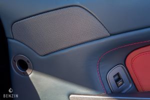 Aston Martin V8 Vantage Manual - 2006