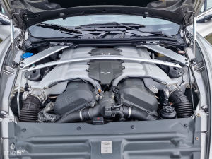 Aston Martin Rapide - 2010