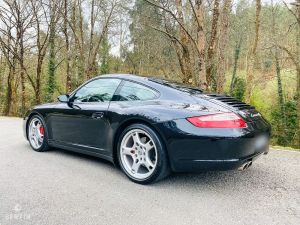 Porsche 911 type 997 Carrera 4S - 2005