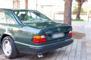 Mercedes-Benz 300ce W124 - 1990